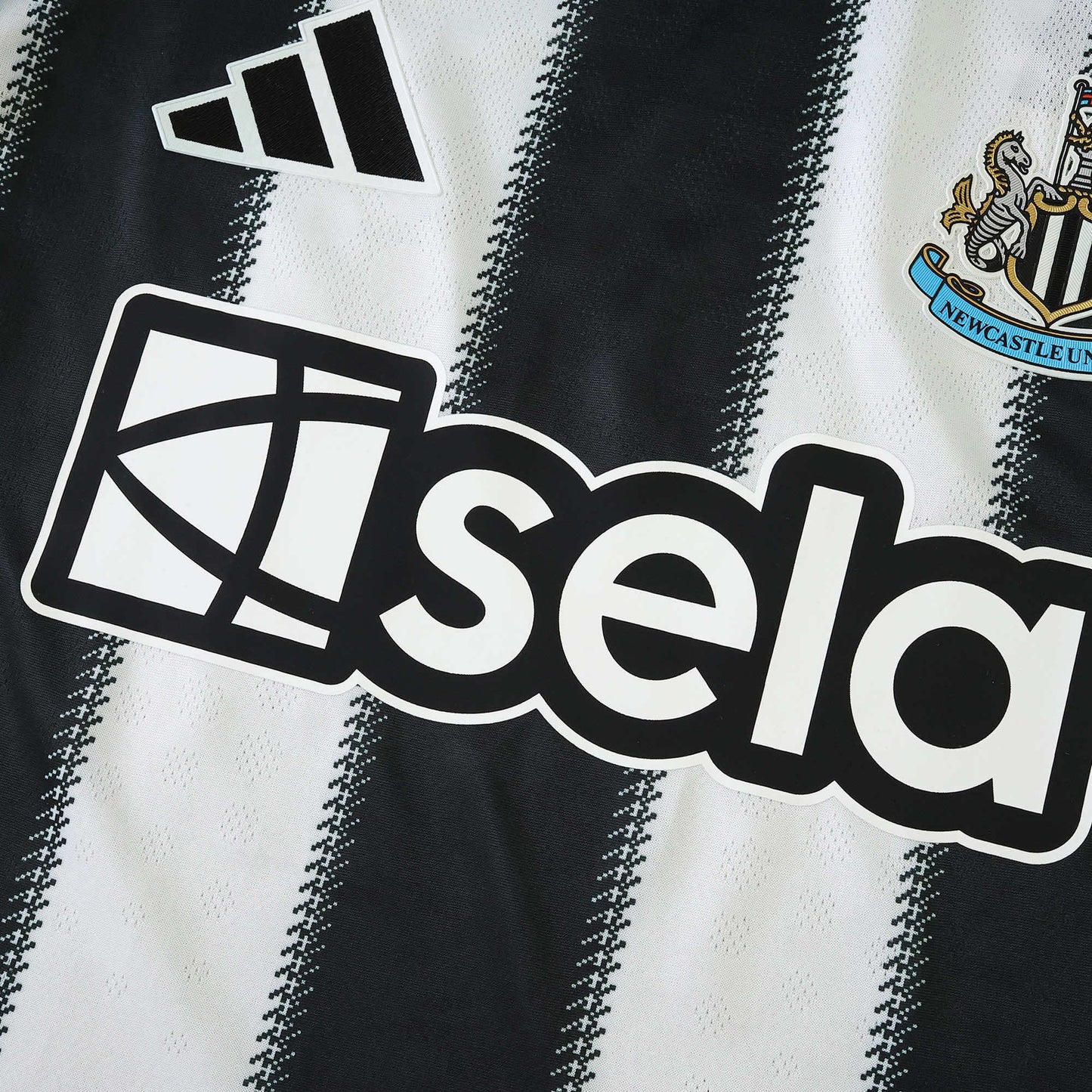 2025/26 Newcastle United F.C Home Player Kit