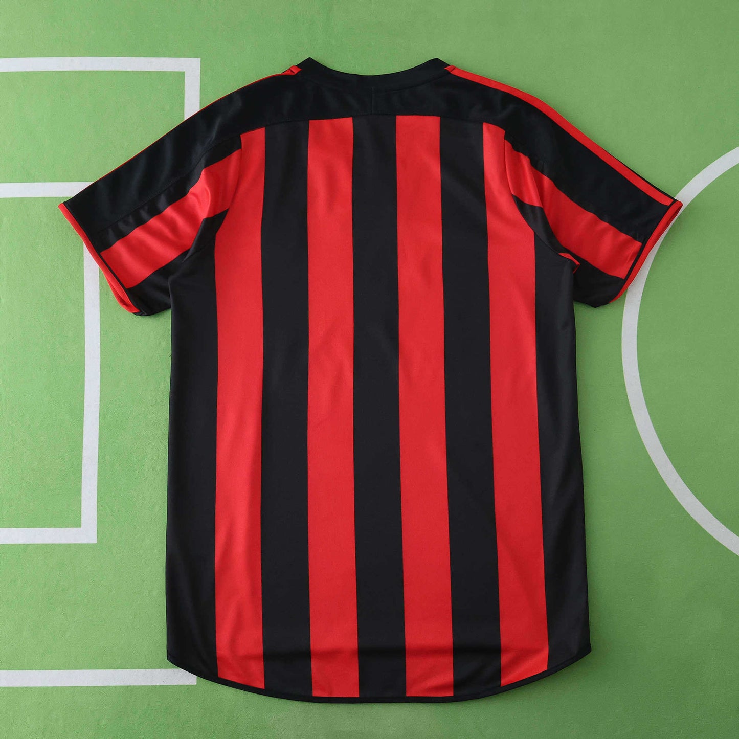 2003/04 A.C Milan Home Retro Kit