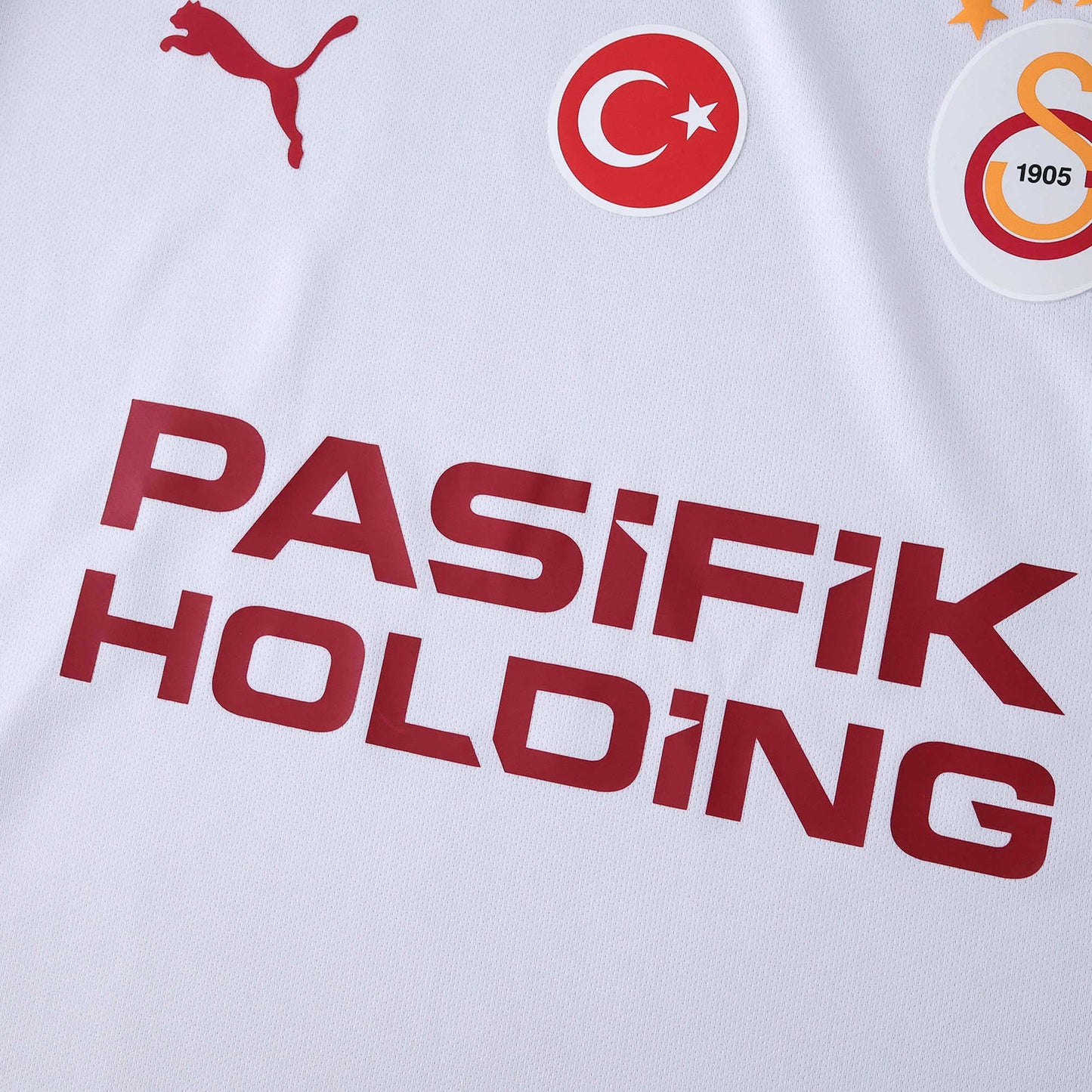 2025/26 Galatasaray S.K. Away Kit
