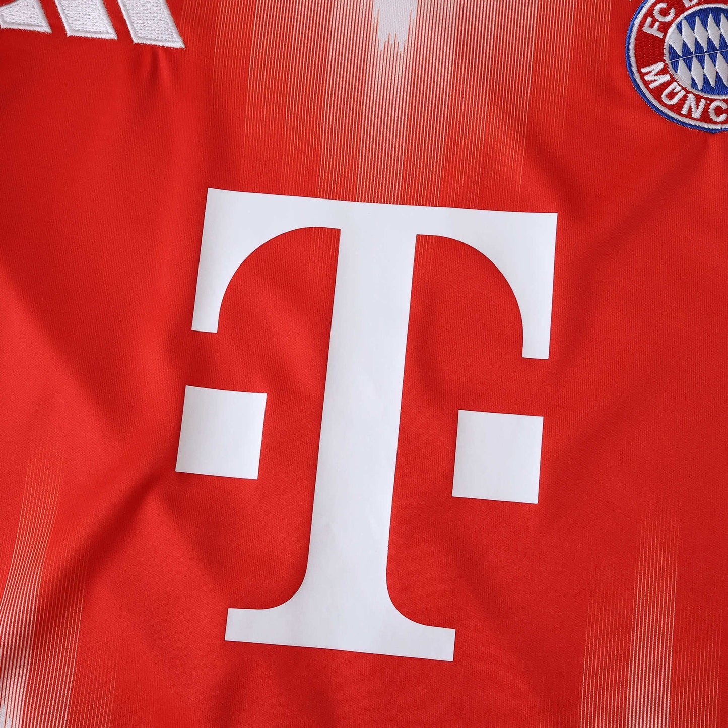 2025/26 FC Bayern Munich Home Player Kit - Long Sleeved