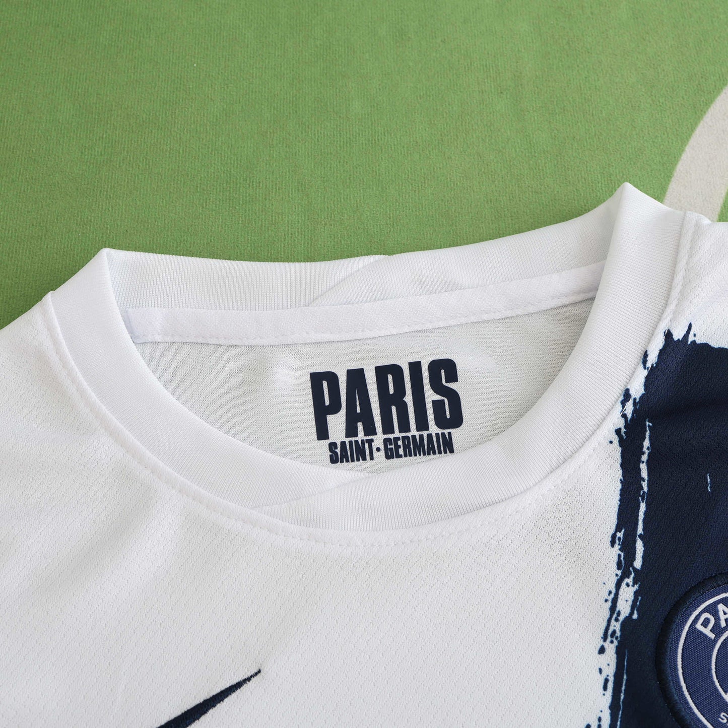 2024/25 Paris Saint German Kids Away Kit