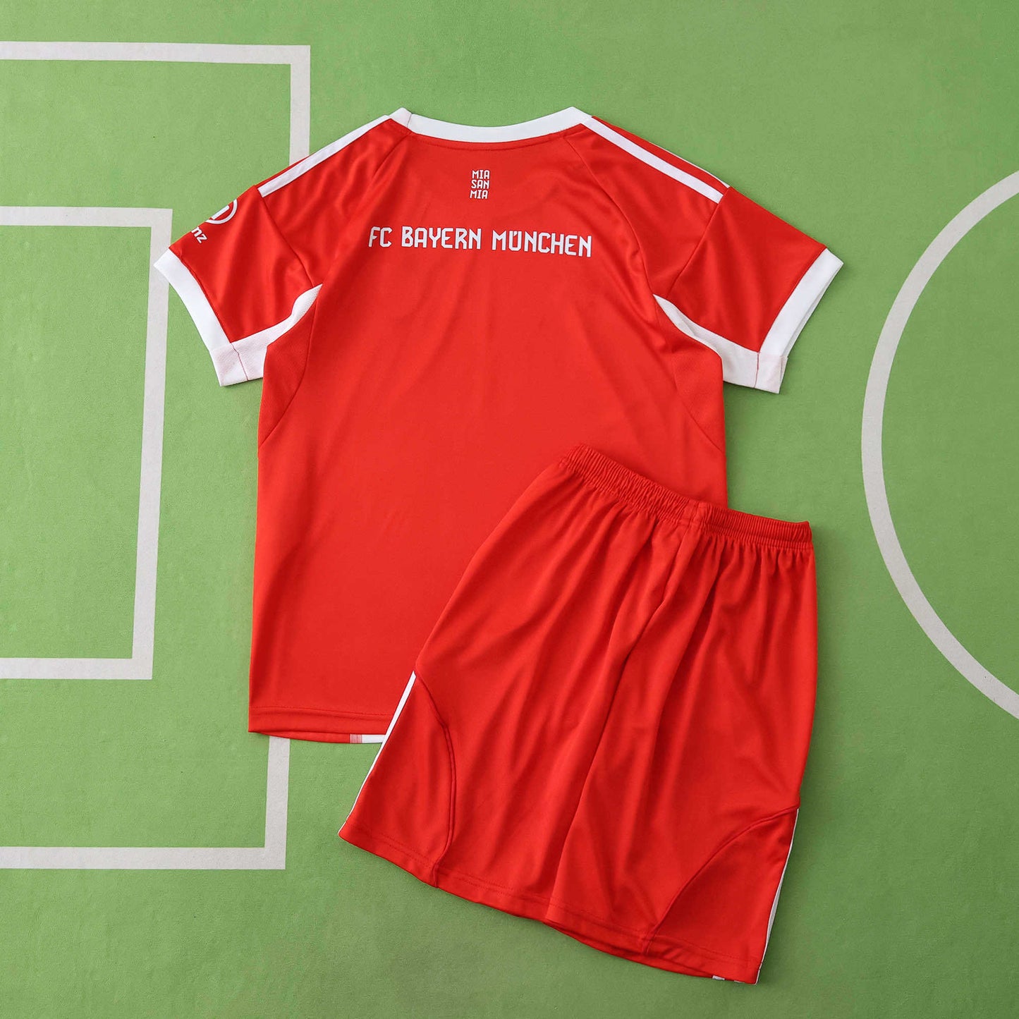 2025/26 FC Bayern Munich Home Kids Kit