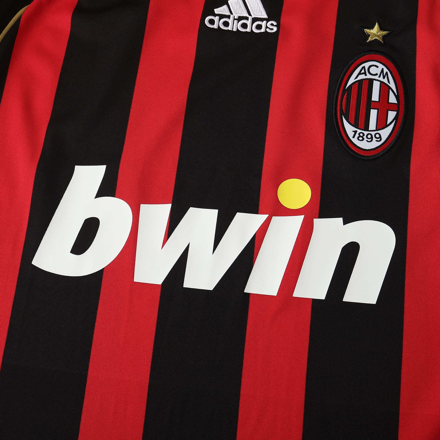 2006/07 A.C Milan Retro Home Kit