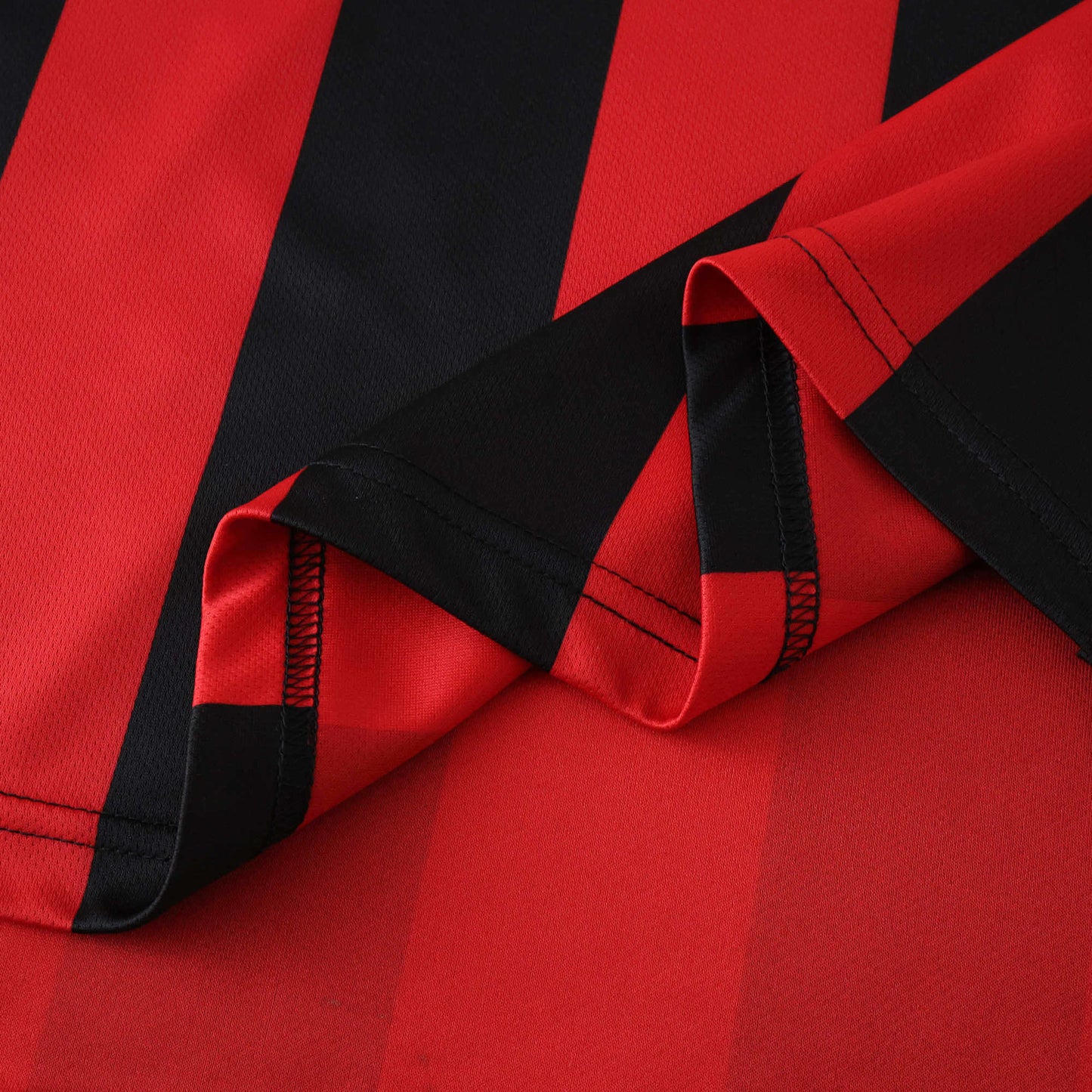 2003/04 A.C Milan Home Retro Kit