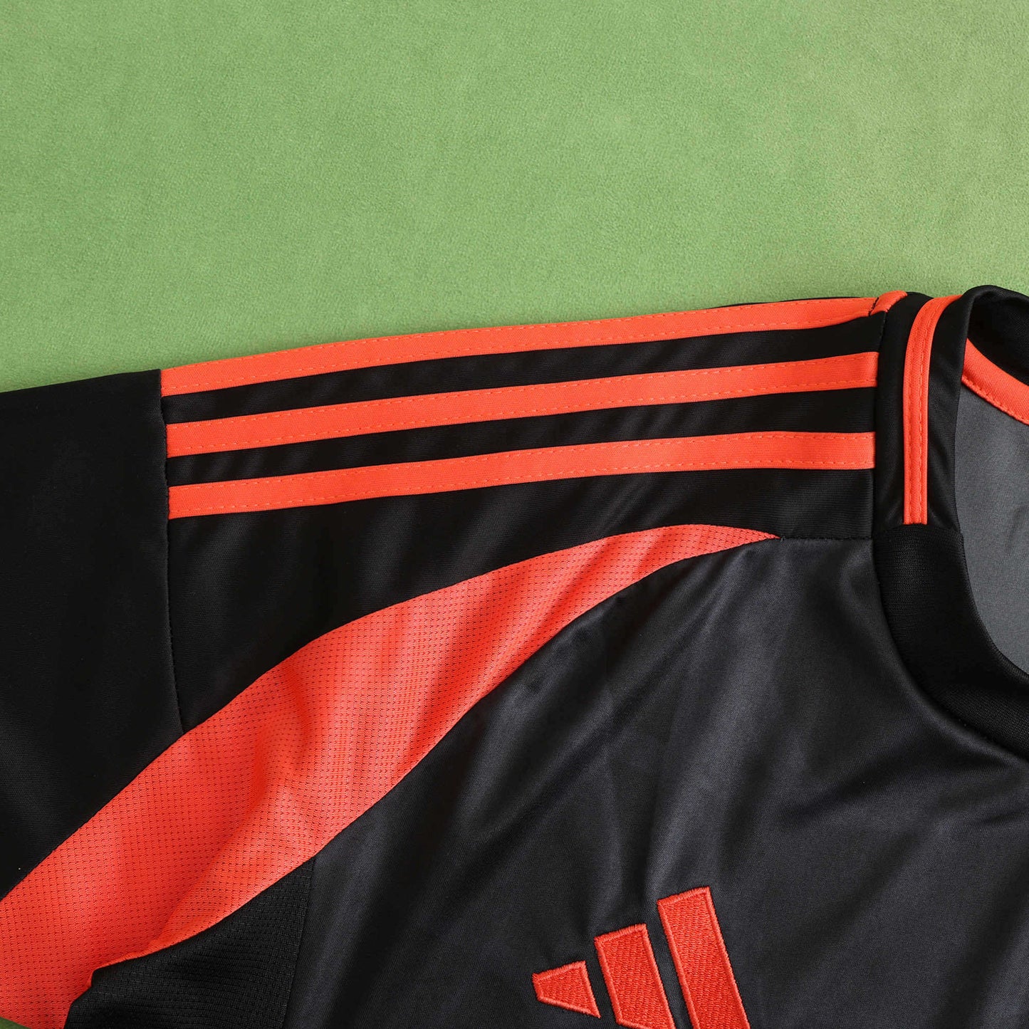 2024 Columbia Away Kit