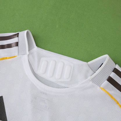 2526 Real Madrid CF Home Player Kit