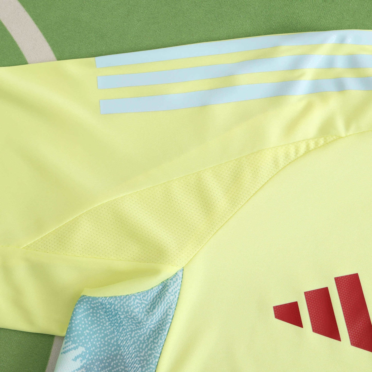 2024 UEFA Spain Away Player Kit