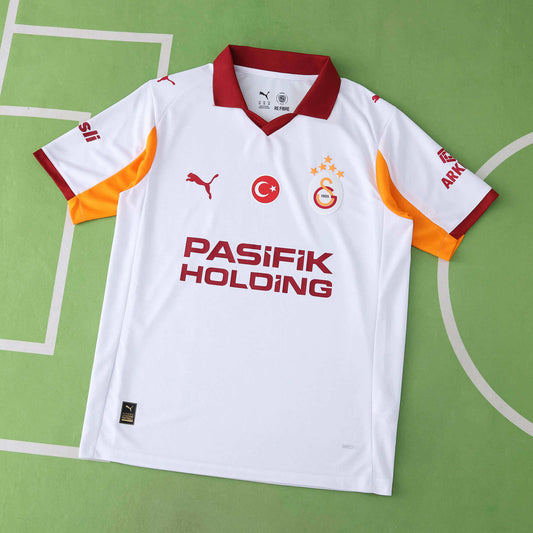 2025/26 Galatasaray S.K. Away Kit