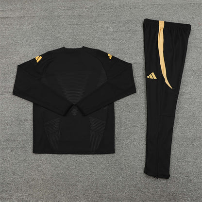 2024/25 Real Madrid C.F 'Black' Tracksuit